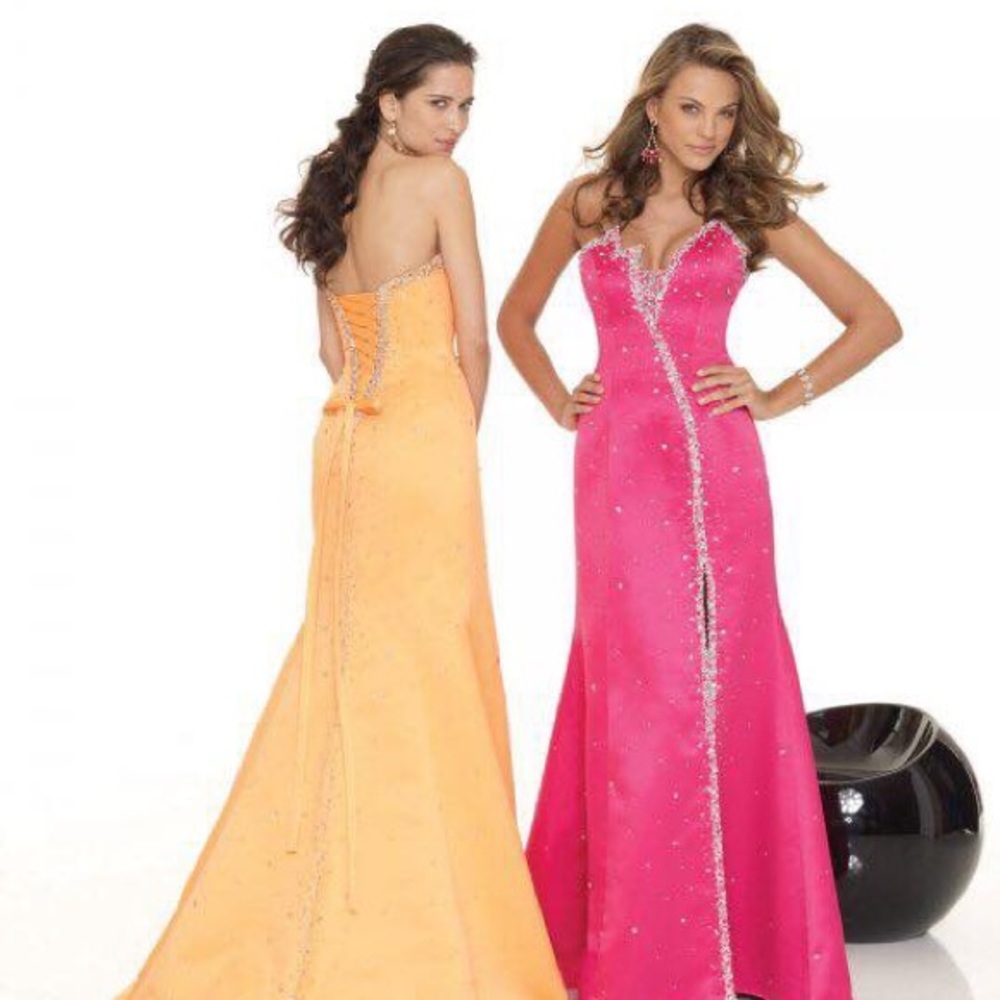 Prom dress